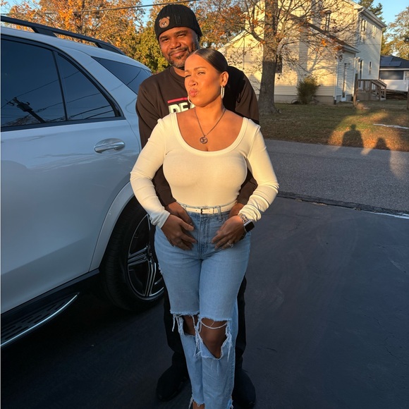 Meet your seller? - Picture 10 of 16